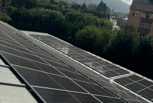 Instalación fotovoltaica de Conservas Rías Baixas en Pontevedra con 288 paneles solares